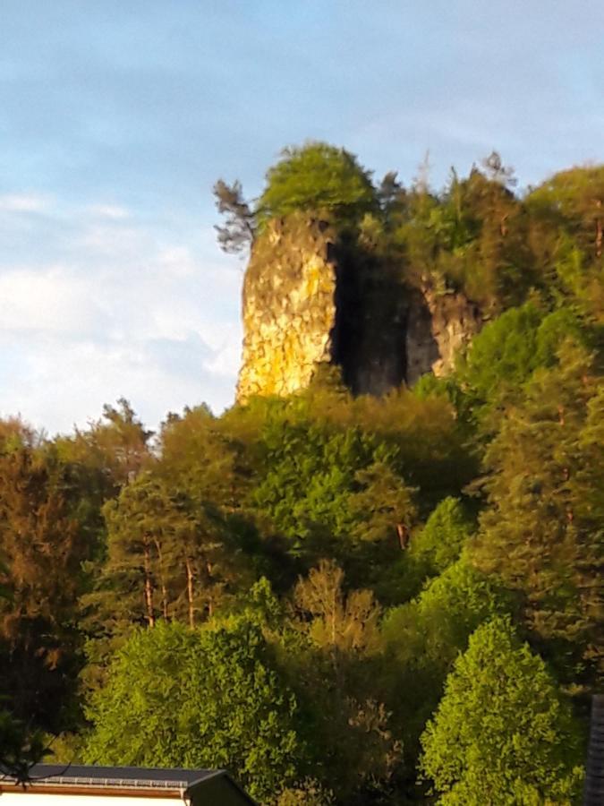 Апартаменты Urlaub Am Auberg Герольштайн Экстерьер фото